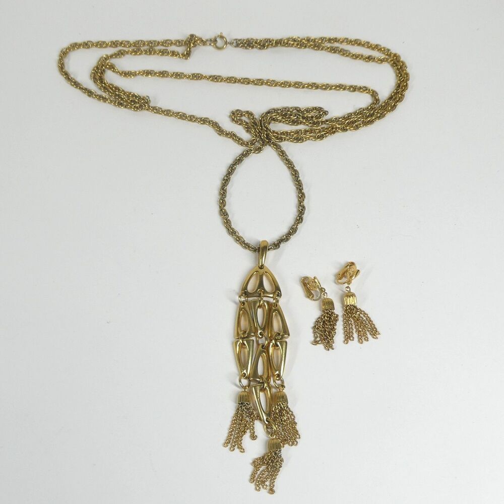 Trifari Gold Tone Tassel Necklace + Earrings Statement Pendant Modernist Vintage